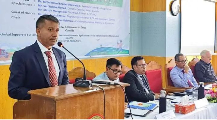 অর্থনীতির চালিকাশক্তি হিসেবে কৃষিকে গুরুত্ব দিতে হবে: কৃষি সচিব